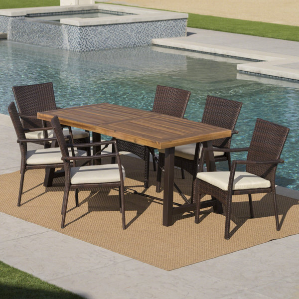 Charlton Home® Avebury Rectangular 6 Person Outdoor Dining Set